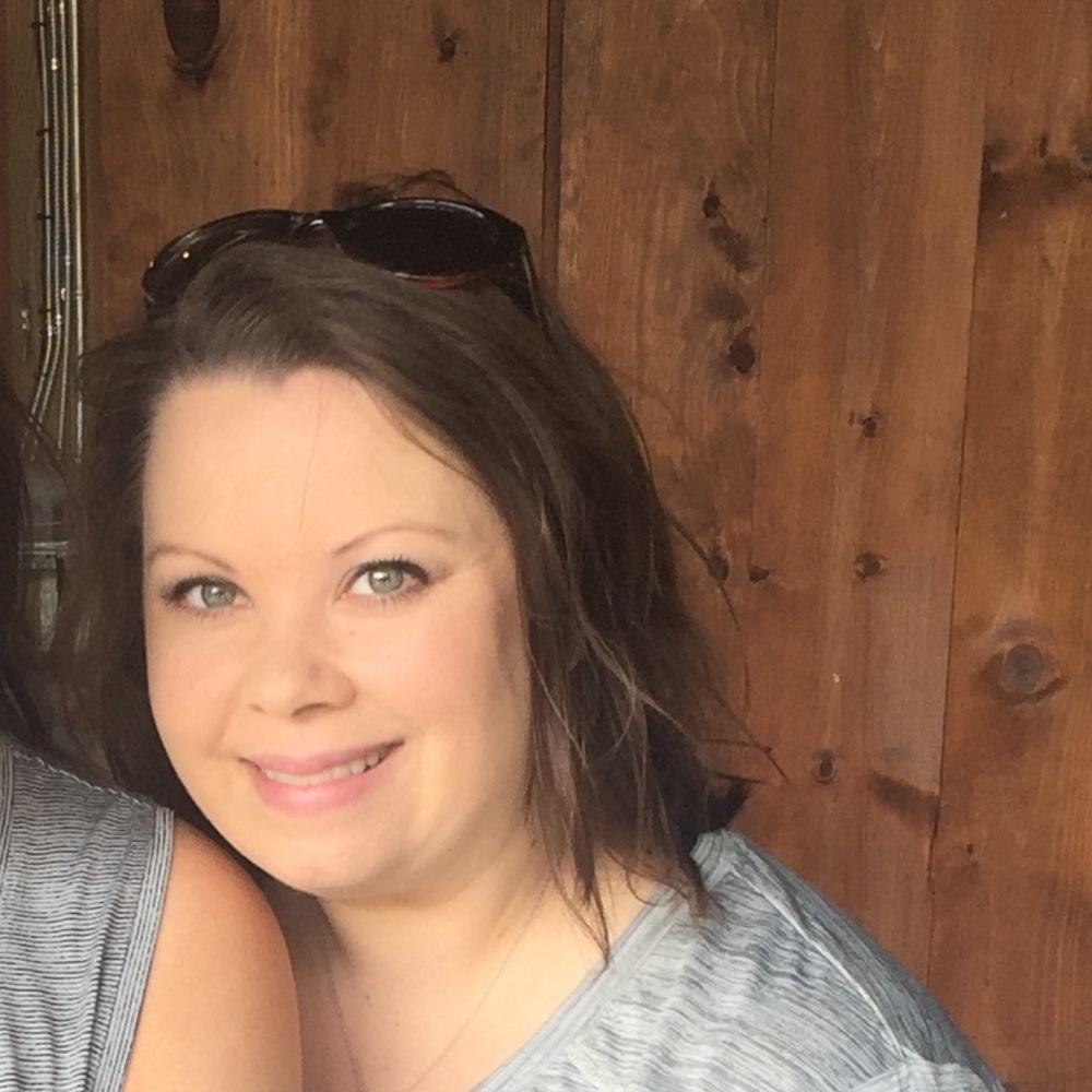 Meet your Posher, Lacey
